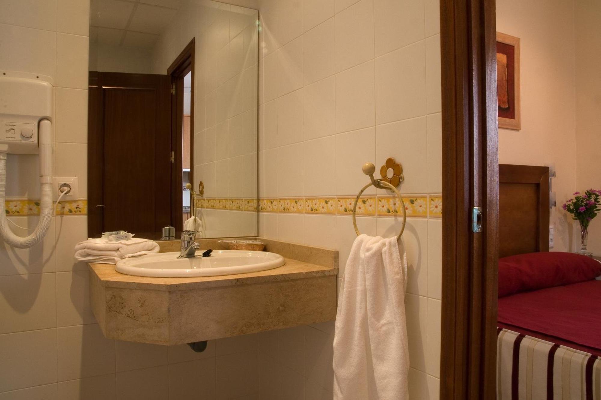 Apartamentos La Fuente Cordoba Dış mekan fotoğraf