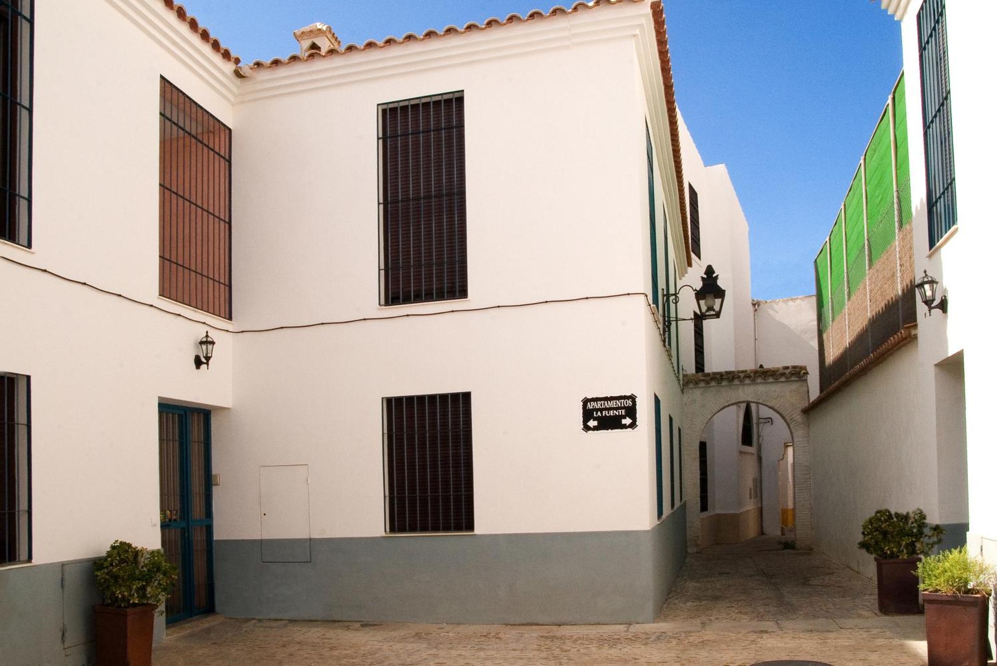 Apartamentos La Fuente Cordoba Dış mekan fotoğraf